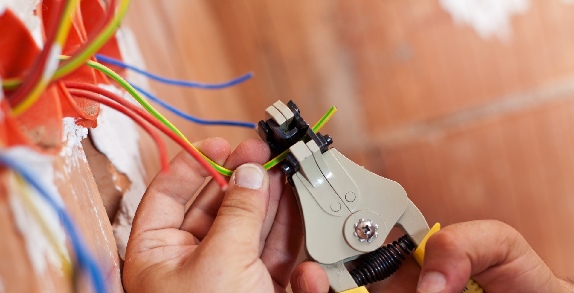 Electricians testimonials Ashtead